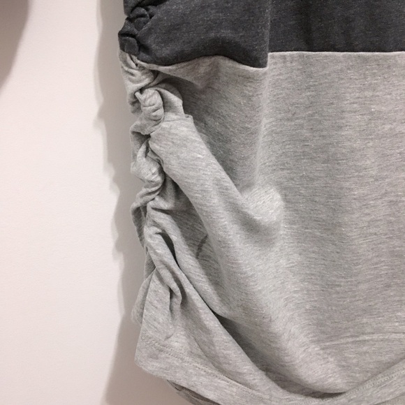 🆕 Planet Motherhood Maternity Colorblock Top - Picture 6 of 8